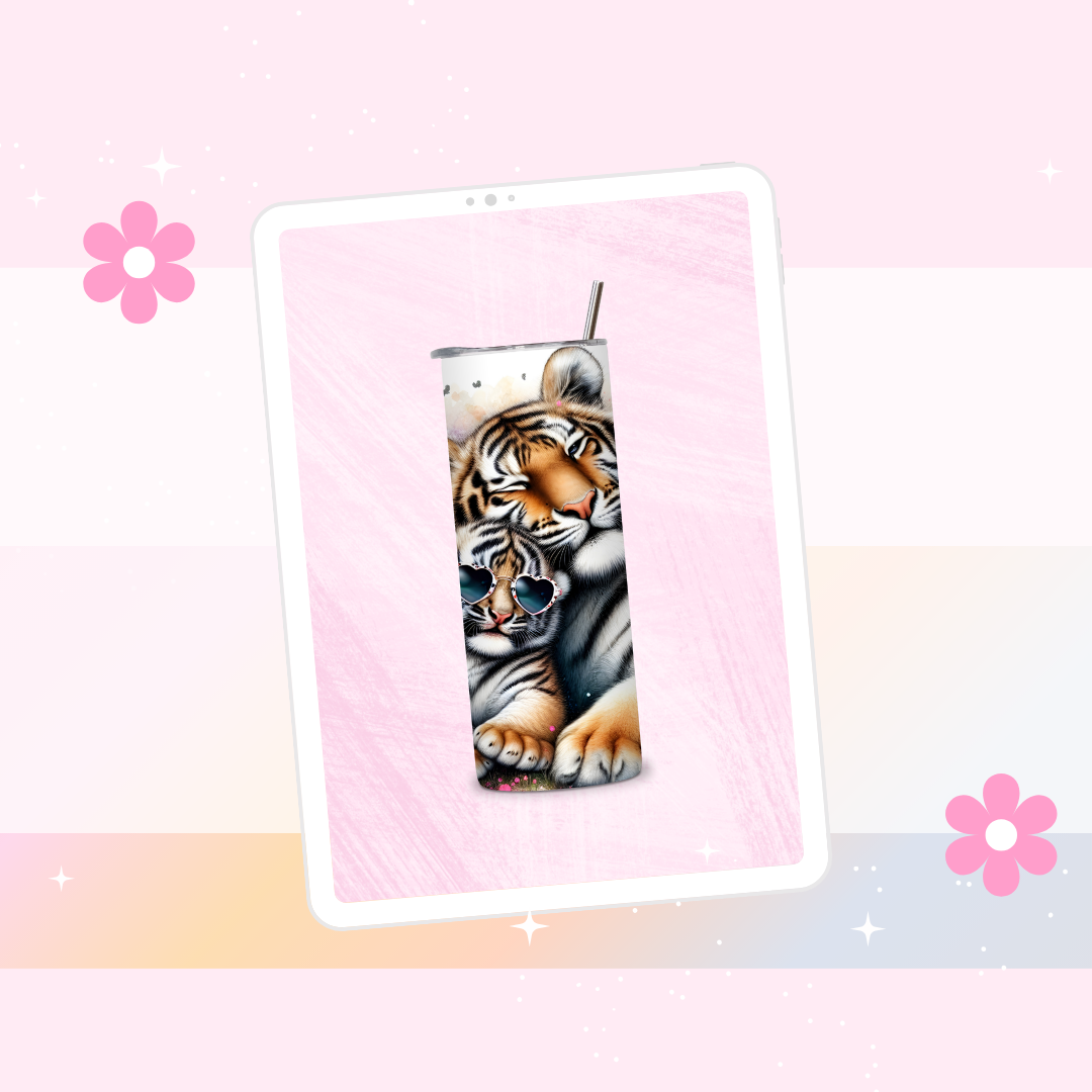 Tiger family drinks tumbler
